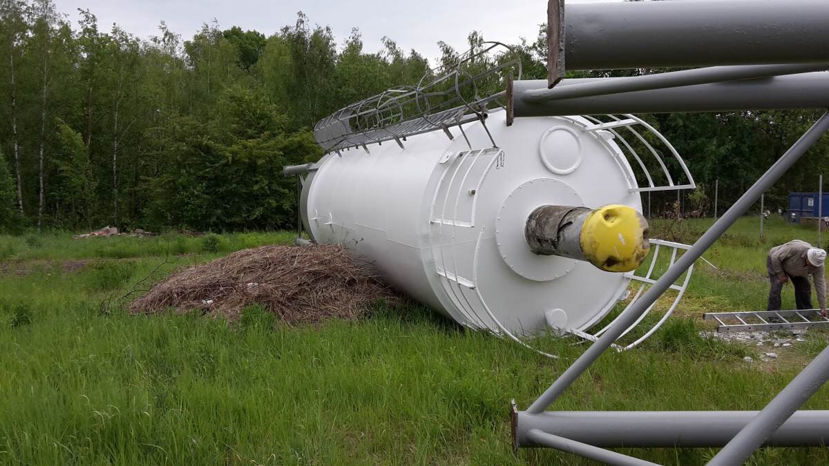 Čištění a nátěry sil na cement a vápenec