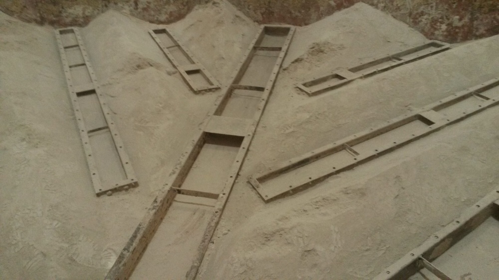 Čištění a nátěry sil na cement a vápenec