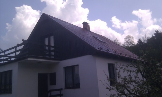 Čištění a nátěr eternitové střechy