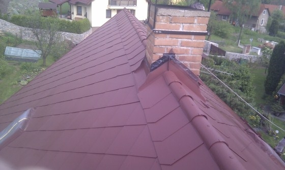 Čištění a nátěr eternitové střechy
