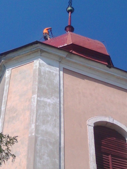 Nátěr kostelní věže Rohovládova Bělá