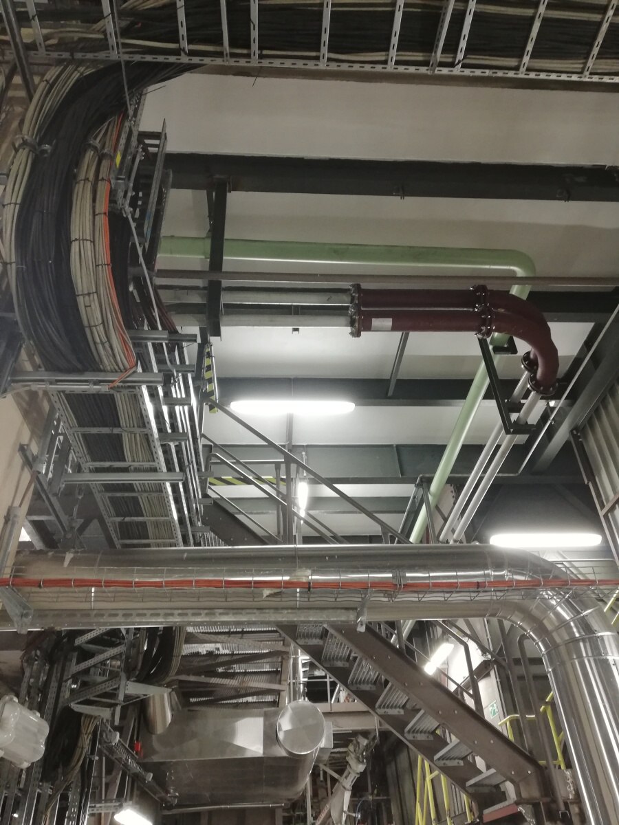 Provedení 5500m² vnitřních omítek pro Synthesia Pardubice